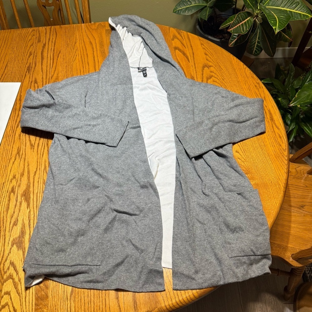 Eileen Fishee Cardigan Size Medium 78% Organic Cotton